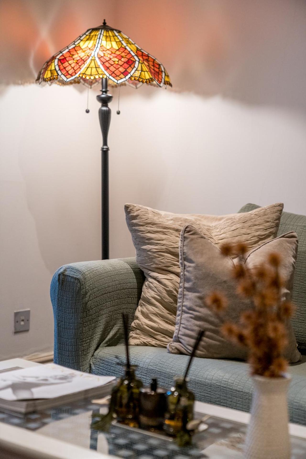 Niru Experience Hidden Gem In Chelsea 2Bd 2Ba Apartment Londra Exterior foto